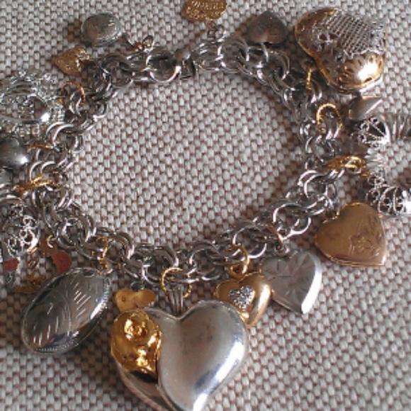 Jewelry - ღ♥Vintage 14 kt  diamonds 925 puffy heart bracelet